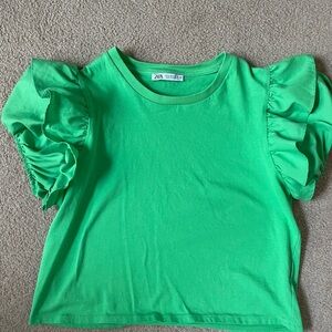 Zara Women’s Green Puff Sleeve Tee